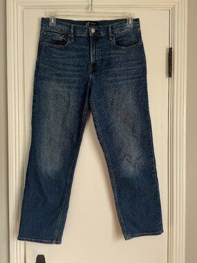 GAP Denim Women's Straight Leg Medium Wash Jean Size 29